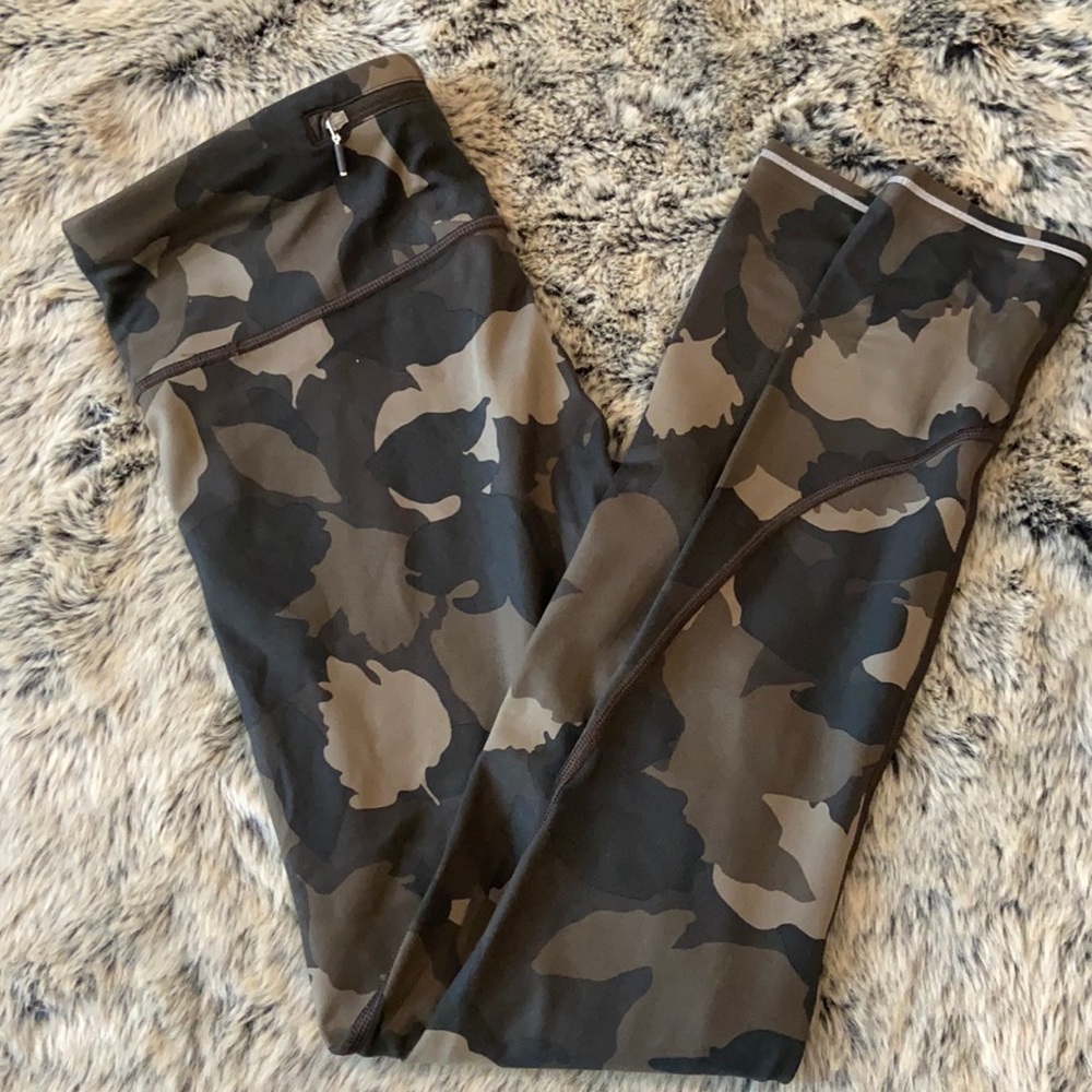 Athleta Contender Tight in Green Camo